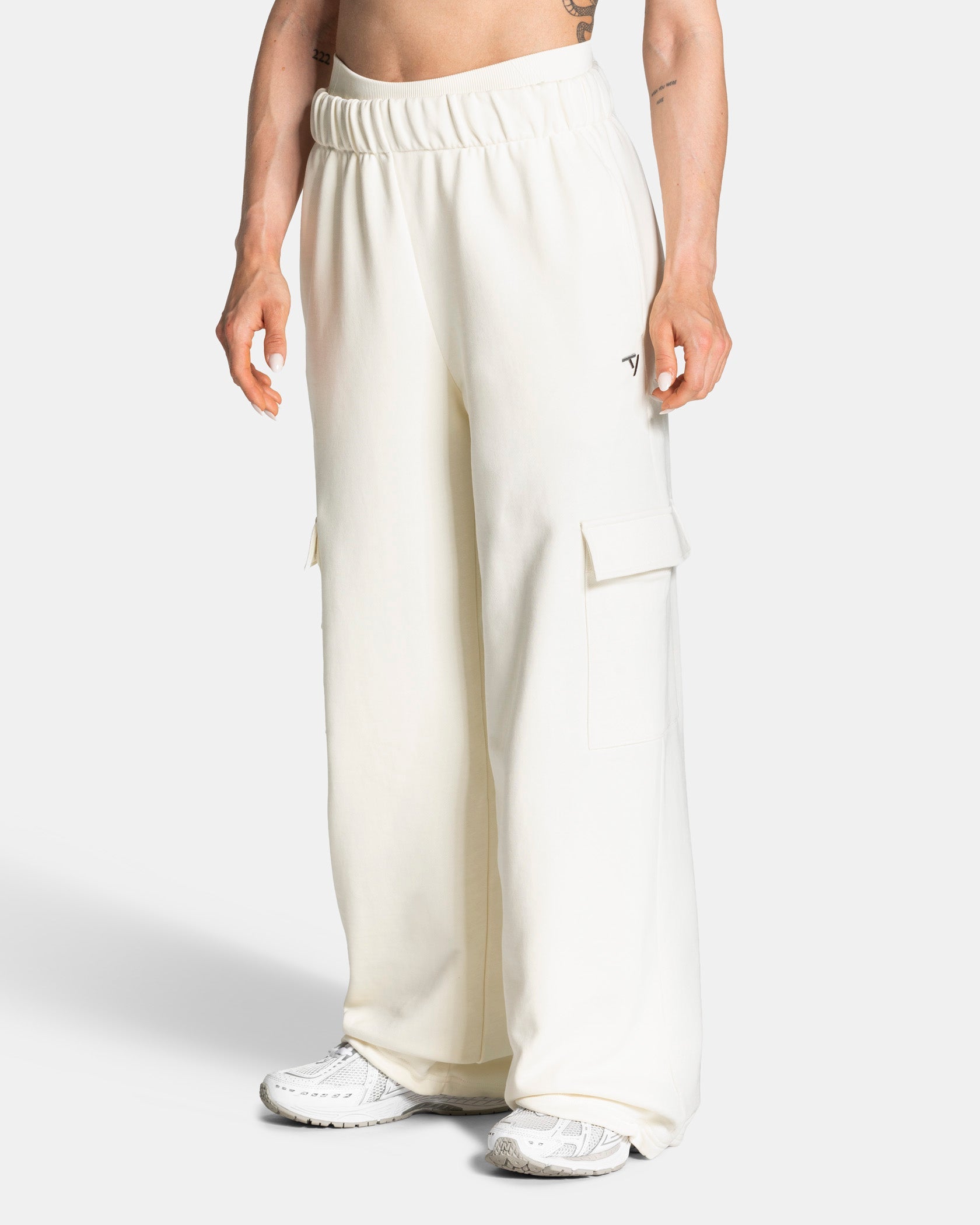 Lift Wide Leg Cargo Jogger "Cloud"