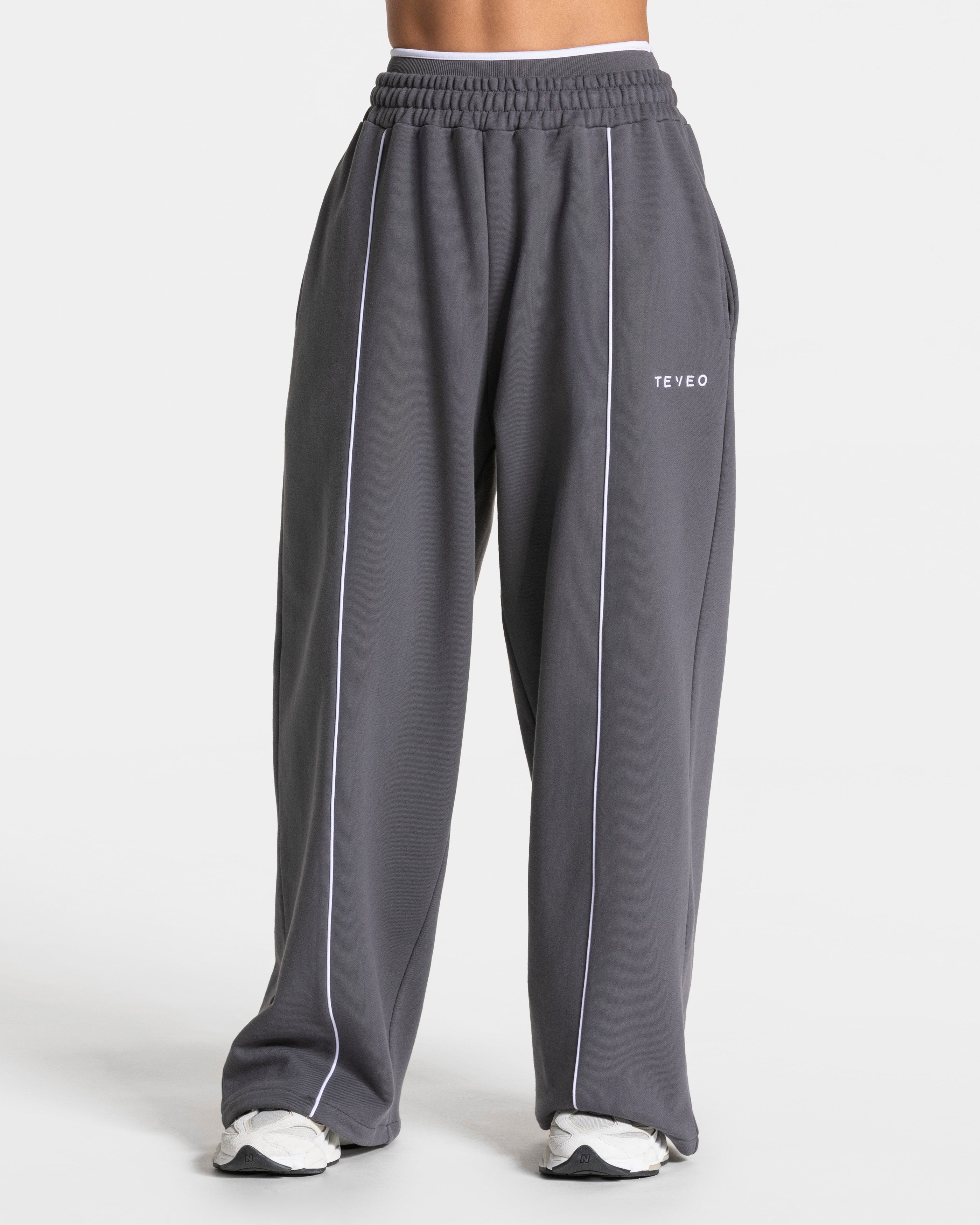 Contrastline Wide Leg Jogger "Graphit"