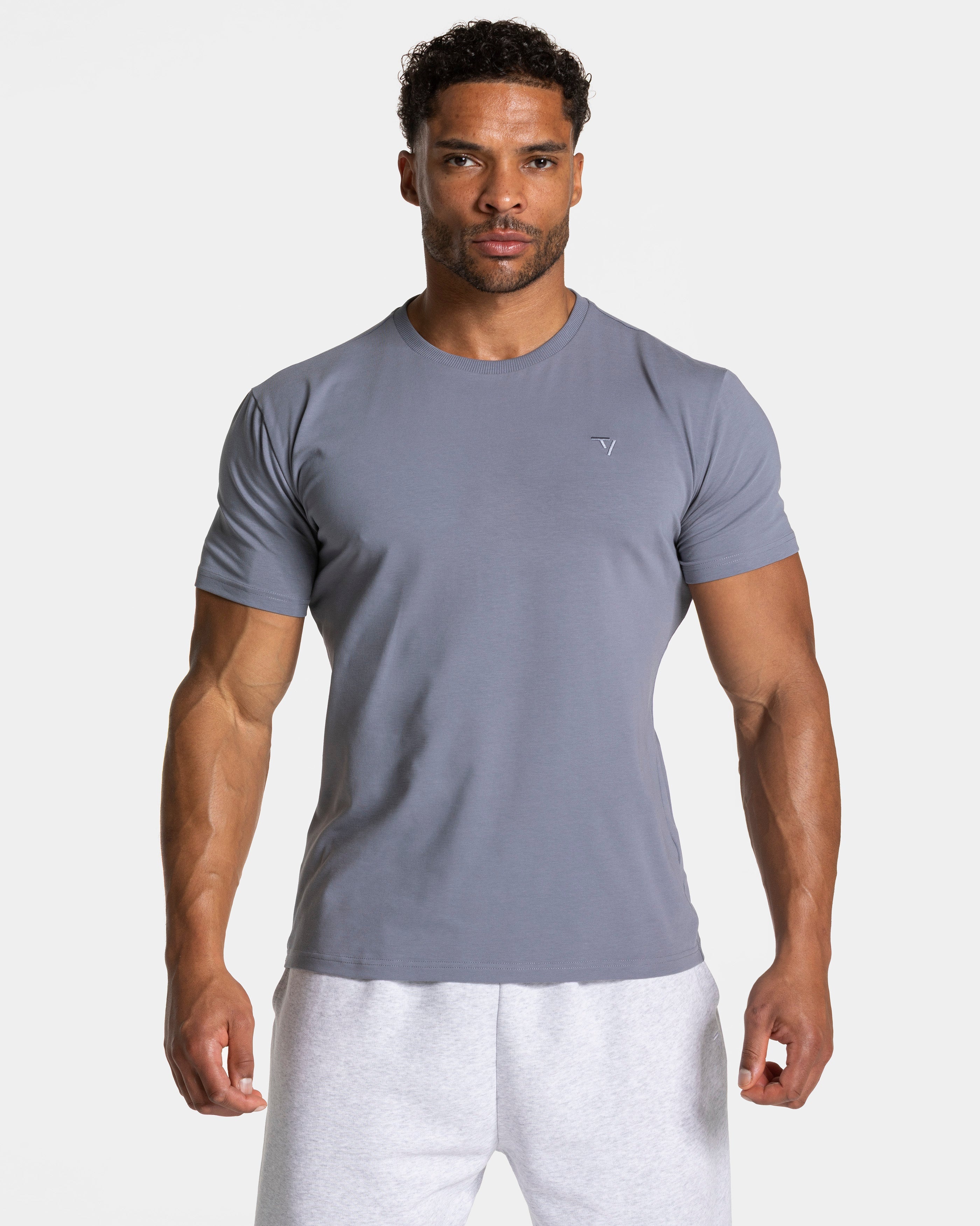 Timeless Pro Fitted T-Shirt "Eisgrau"