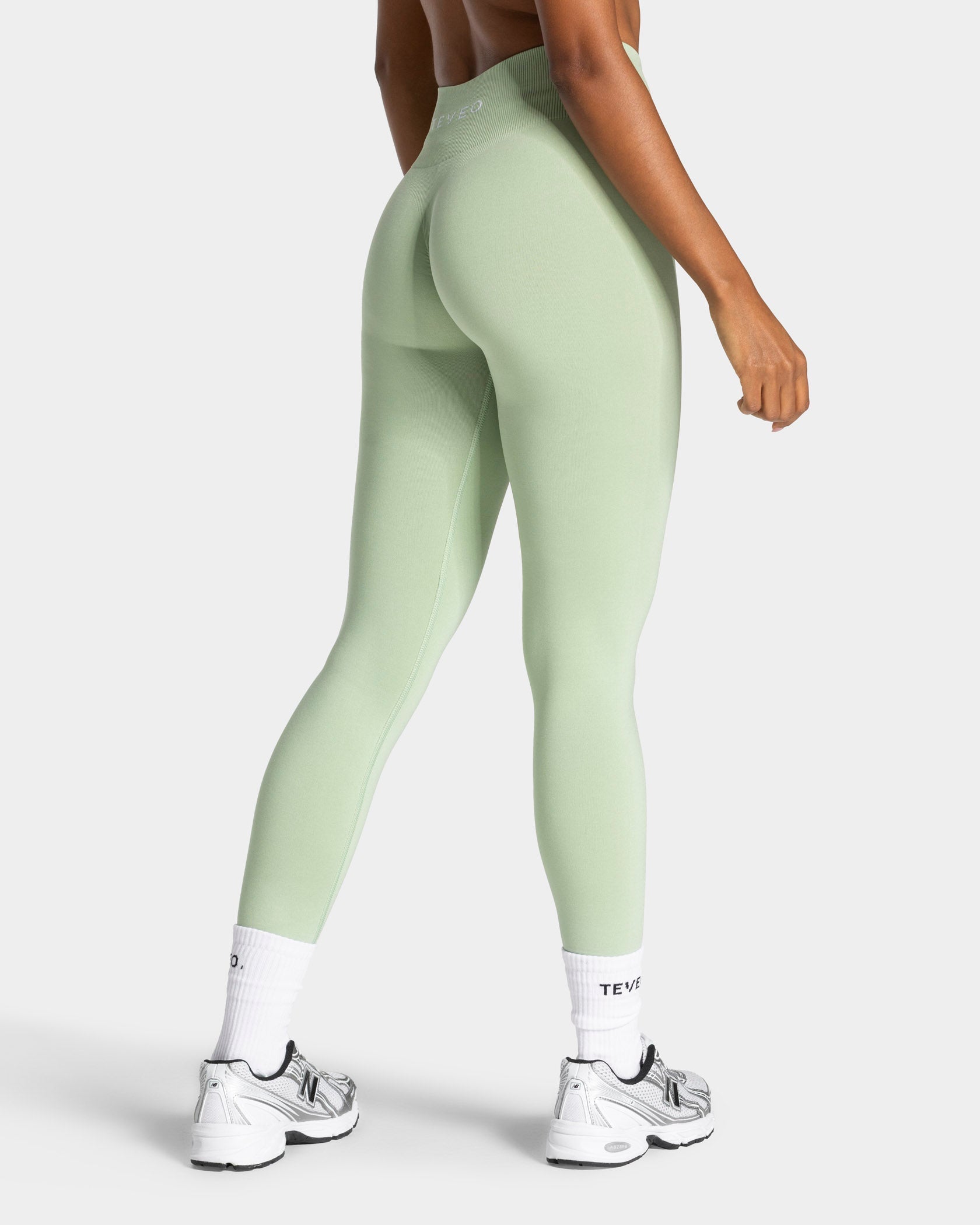 Timeless Pro Covert Scrunch Leggings "Ice Matcha"